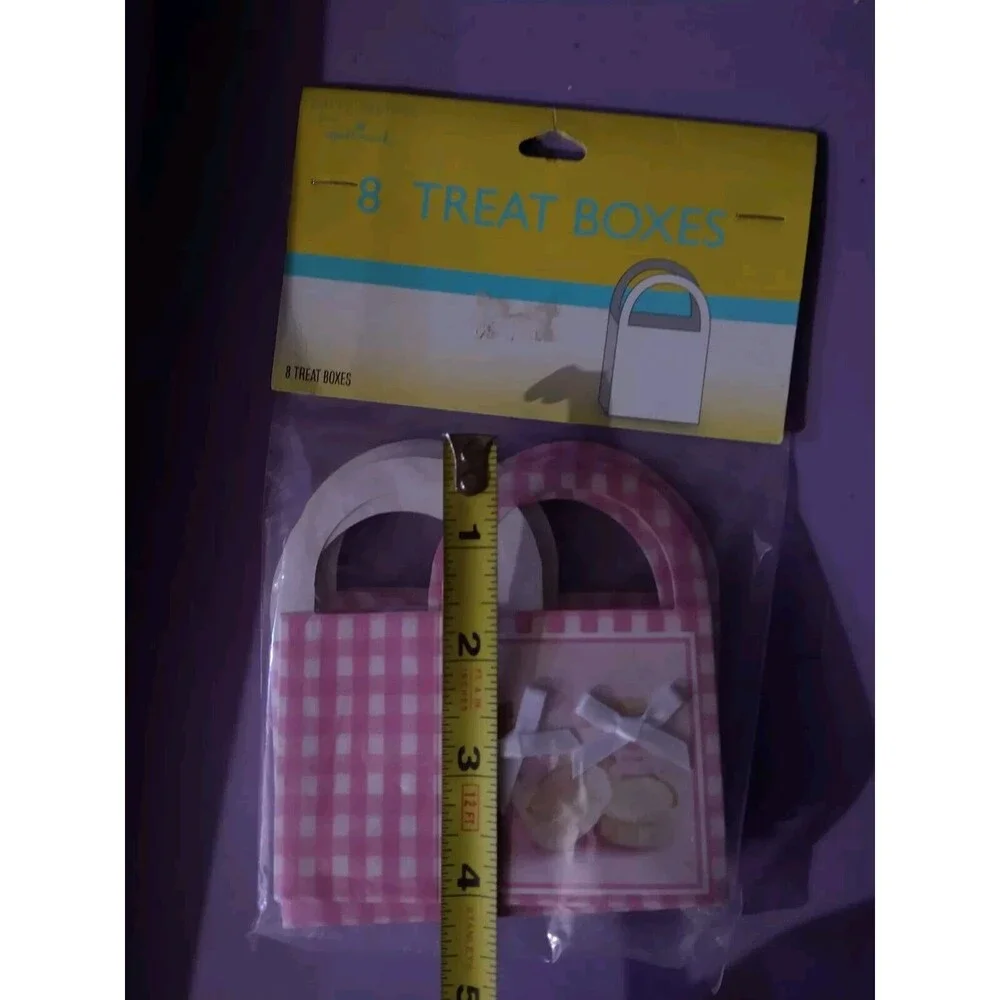 Hallmark BabyGirl Mini Bag S Treat Goodie Bag Favor Bags Baby shower It's A Girl